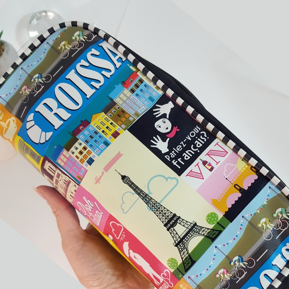Paris Croissant🦋Vintage Wristlet Pouch Bag💙Graphics☆Multicolor